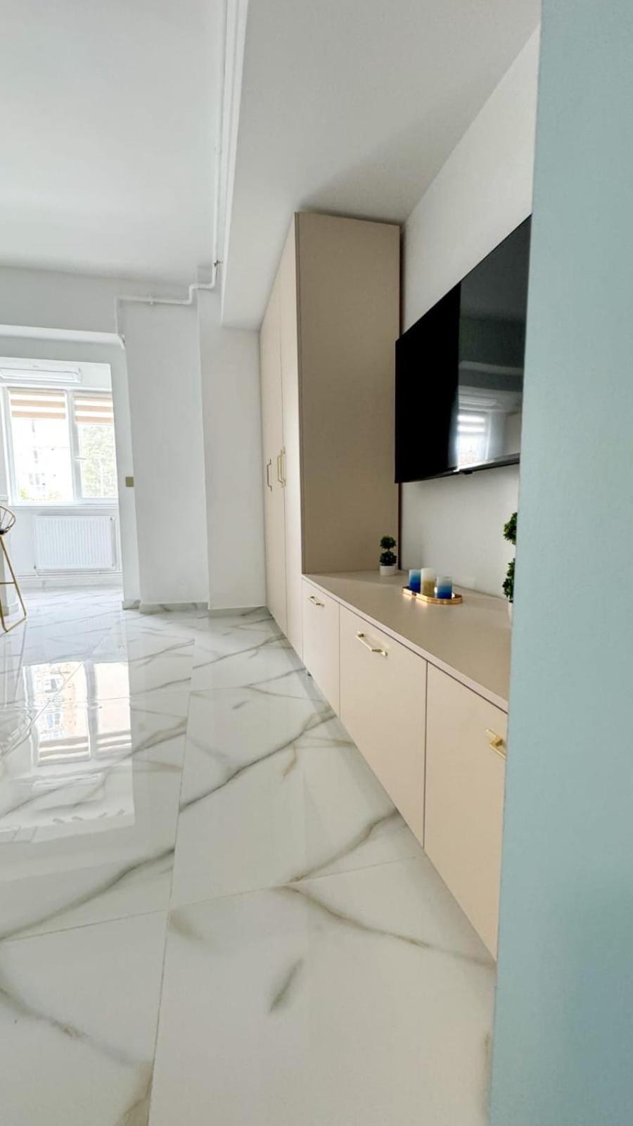 Erwins Studio Craiova Buitenkant foto