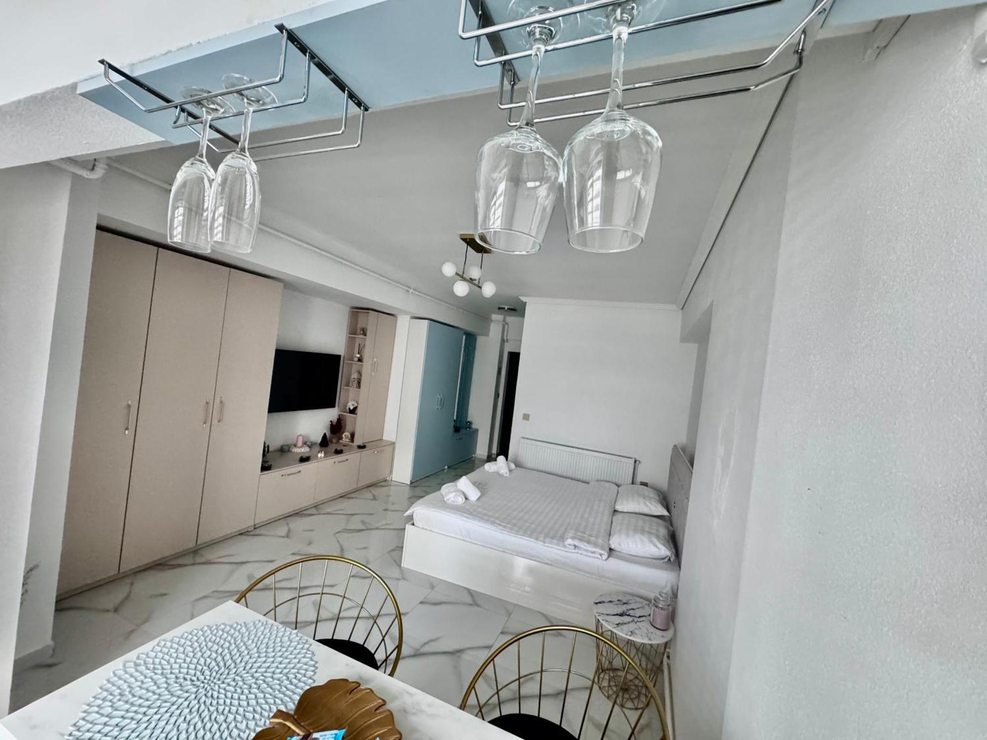 Erwins Studio Craiova Buitenkant foto